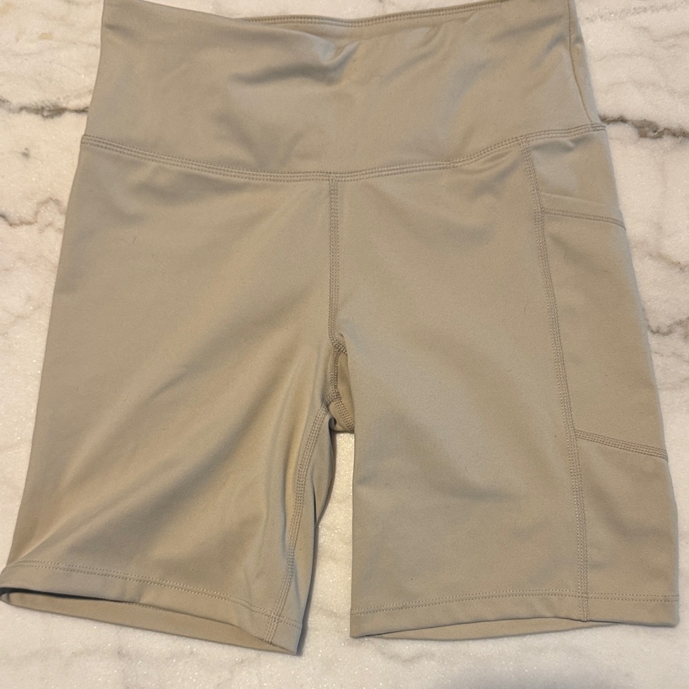 DKNY Women's Beige Bike Shorts